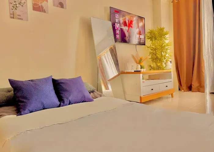 Luxe Bed Free Wi-fi Movie Streaming Pool Gym Near Airport And Mactan Newtown