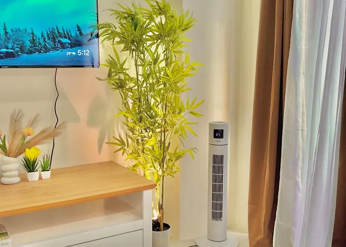 Luxe Bed Free Wi-fi Movie Streaming Pool Gym Near Airport And Mactan Newtown アパート