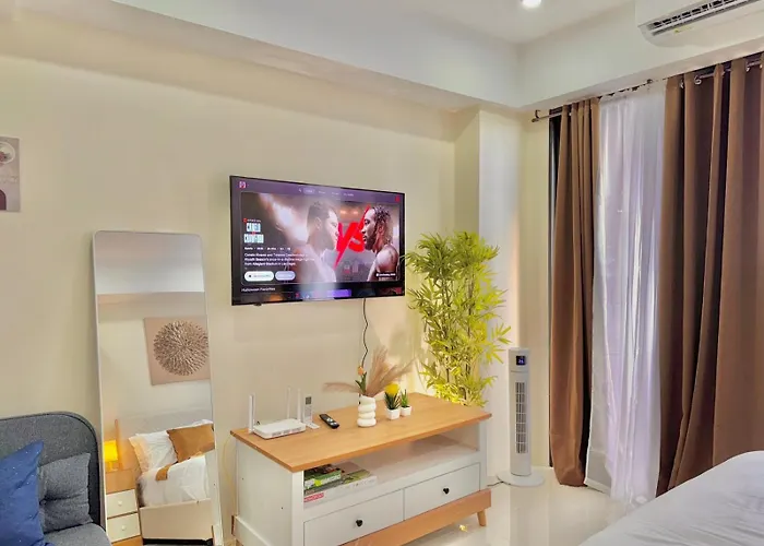 Luxe Bed Free Wi-fi Movie Streaming Pool Gym Near Airport And Mactan Newtown アパート *