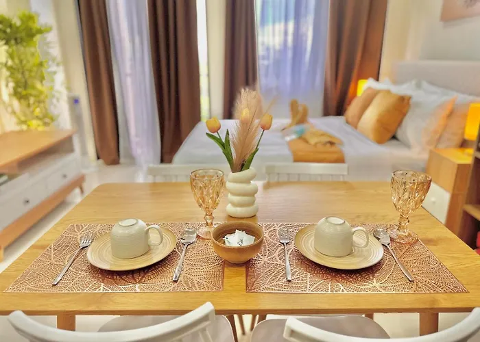 アパート Luxe Bed Free Wi-fi Movie Streaming Pool Gym Near Airport And Mactan Newtown