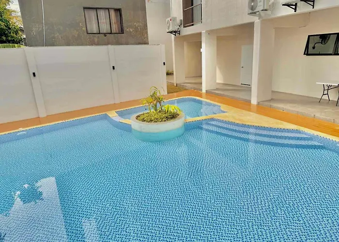Luxe Bed Free Wi-fi Movie Streaming Pool Gym Near Airport And Mactan Newtown アパート Punta Engaño